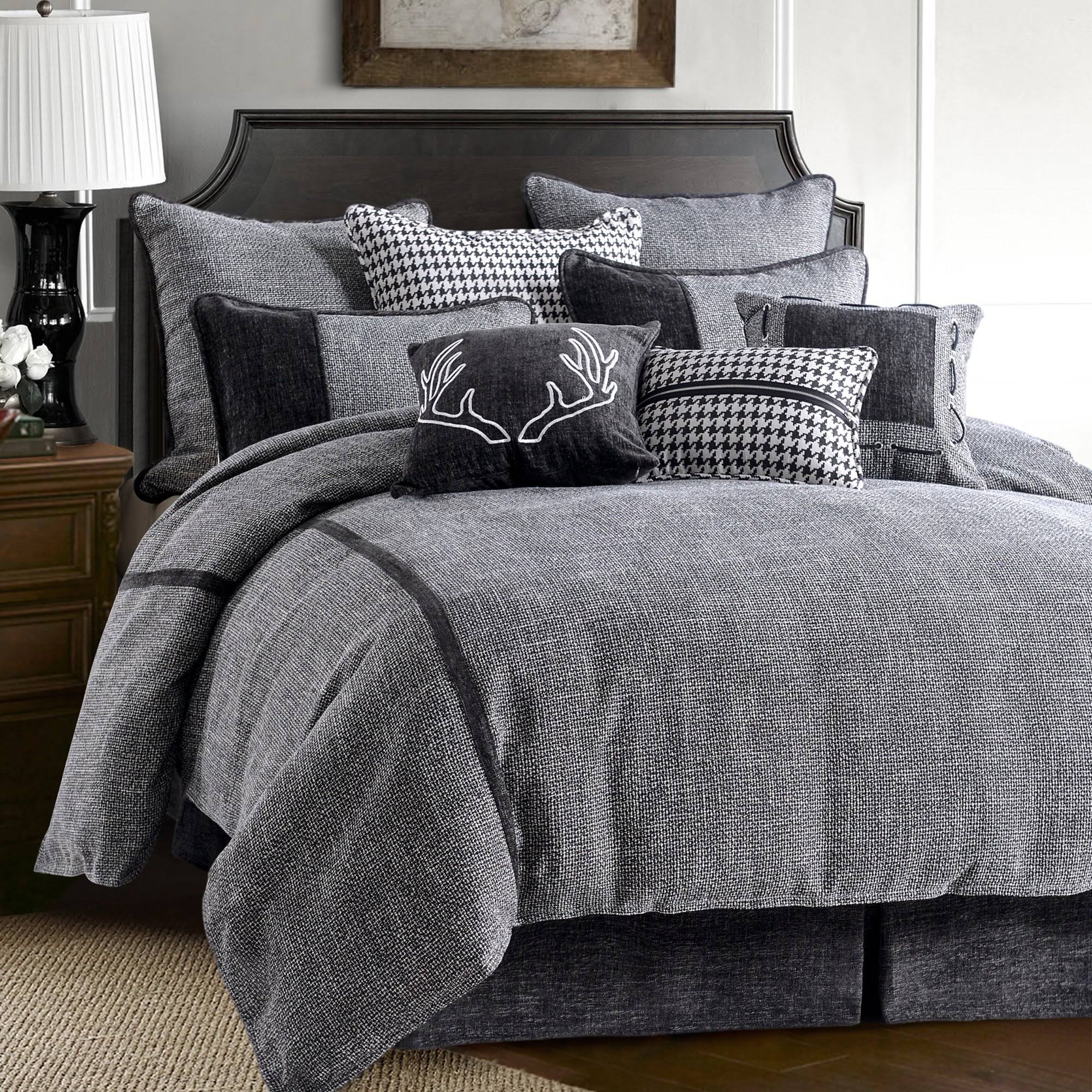 HiEnd Accents 4 Piece Hamilton Bedding Set - Full