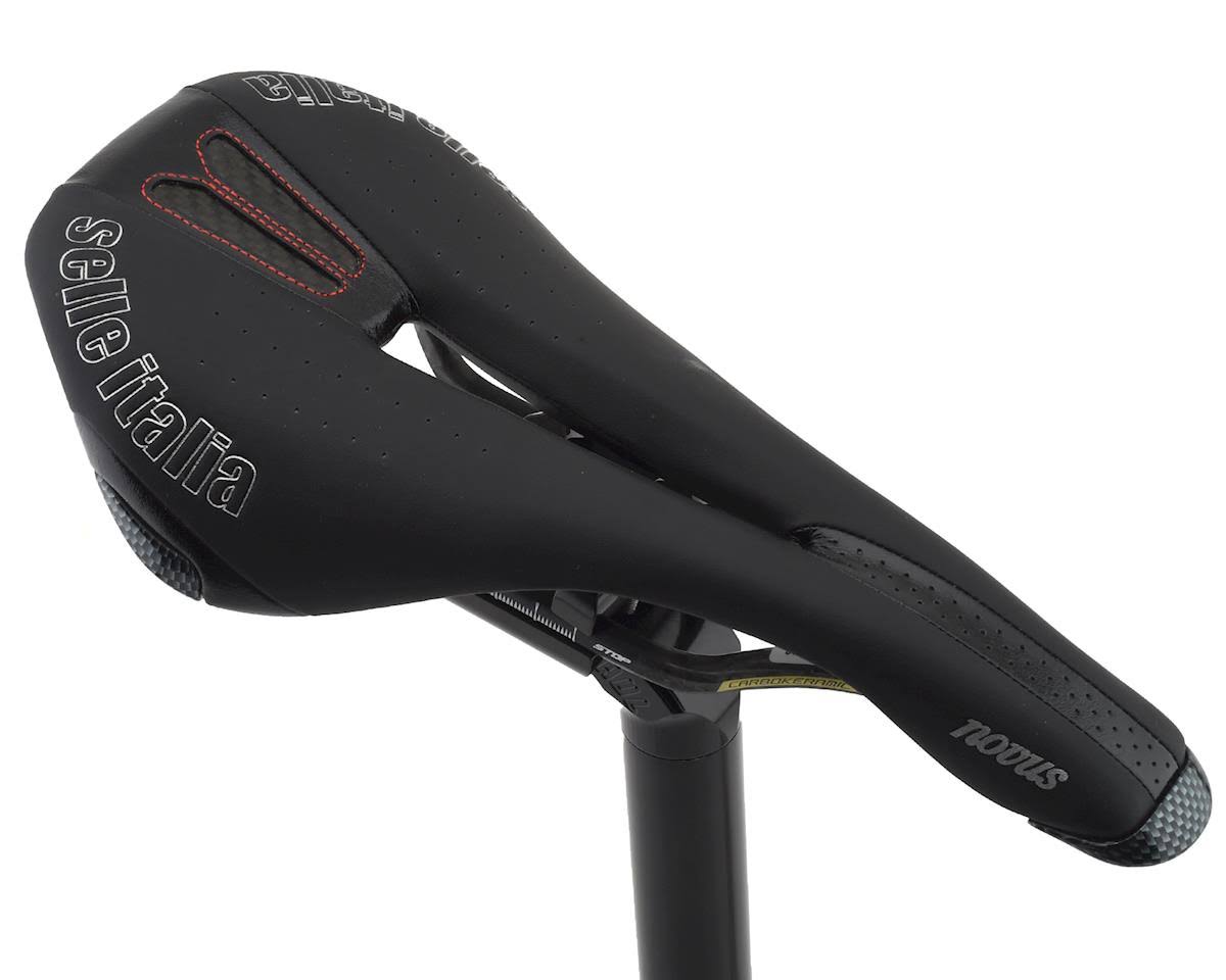 Selle italia Novus Kit Carbonio Flow Saddle Black S