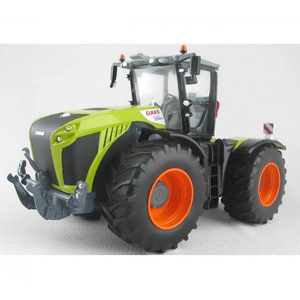 Britains Class Xerion 5000 Tractor 1:32 43246