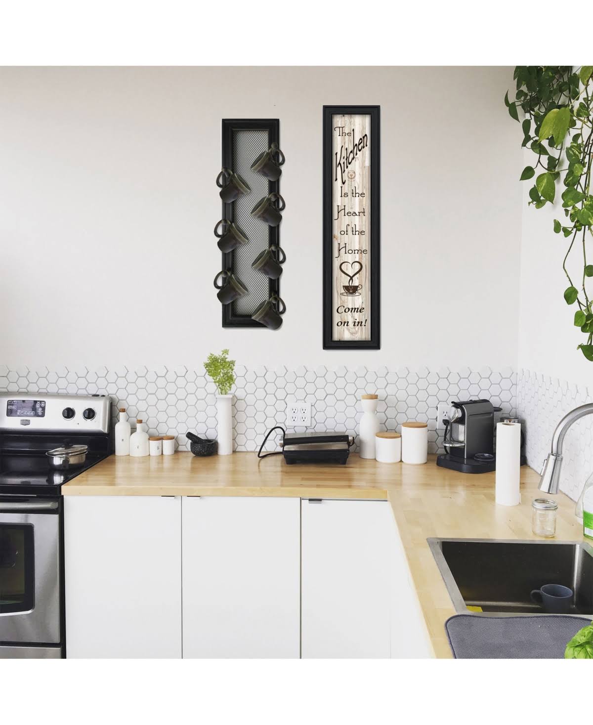 Come on in 2-Piece Vignette with 7-Peg Mug Rack by Millwork Engineering - Charcoal