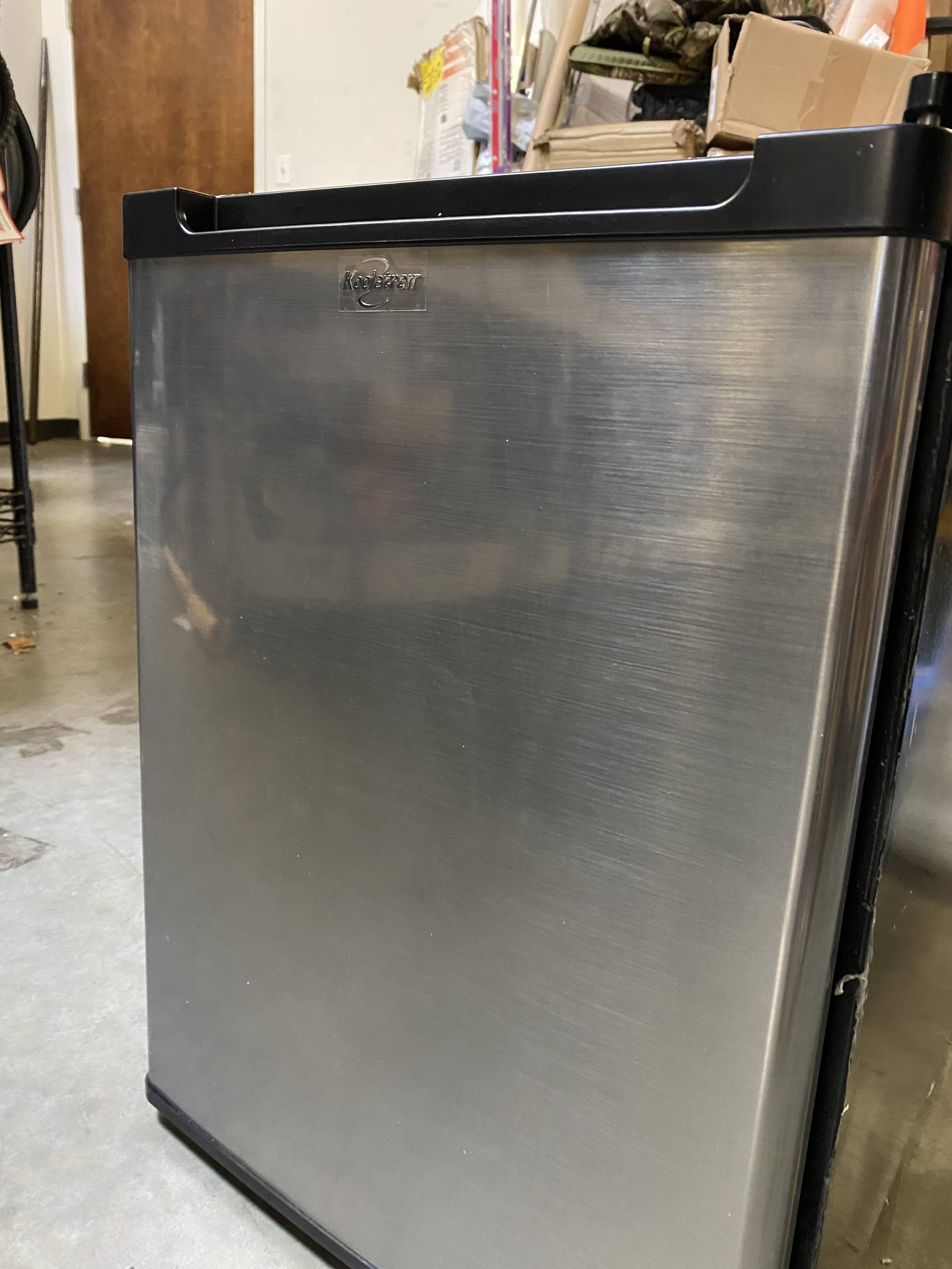 Koolatron - KCR45 - Super-Kool 45 Thermoelectric AC/DC Cooler