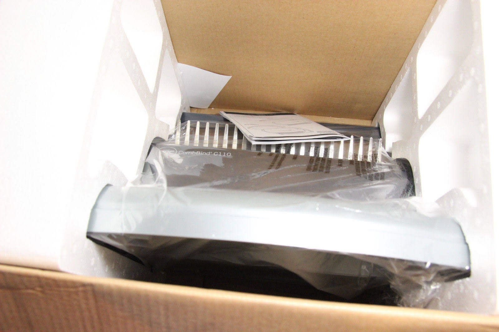 GBC Comb Bind C110 Binding Machine Never used