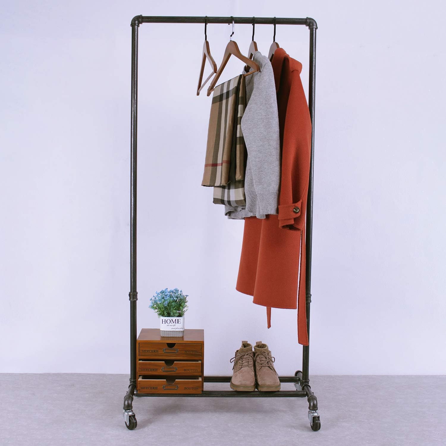 Womio Industrial Iron Pipe Clothing Rack on Wheel, Clothing Retail Display Rack,35in Retro Red