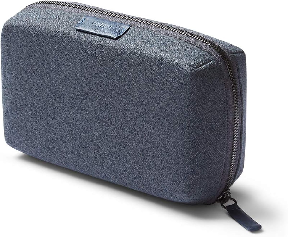 Bellroy Tech Kit (Tech Accessories Organizer Pouch, Zipper Closure Design, Stores Power Bank, Phone Charger, Cables & More, Internal) Pack of 2