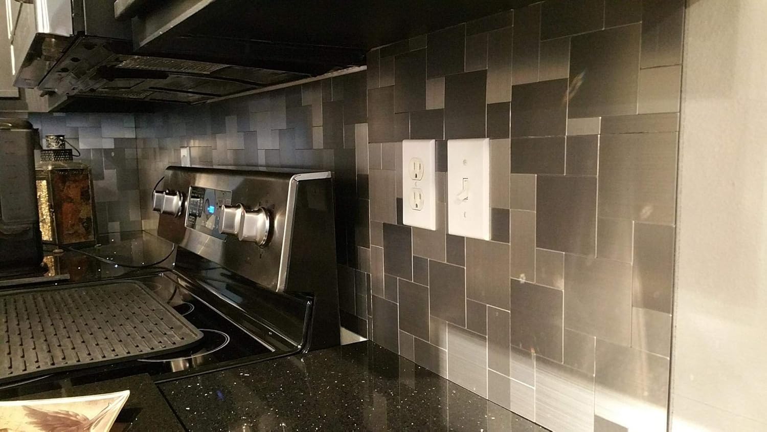 Art3d Peel and Stick On Metal Steel Backsplashes, 10-Piece Puzzle Brush Silver Square