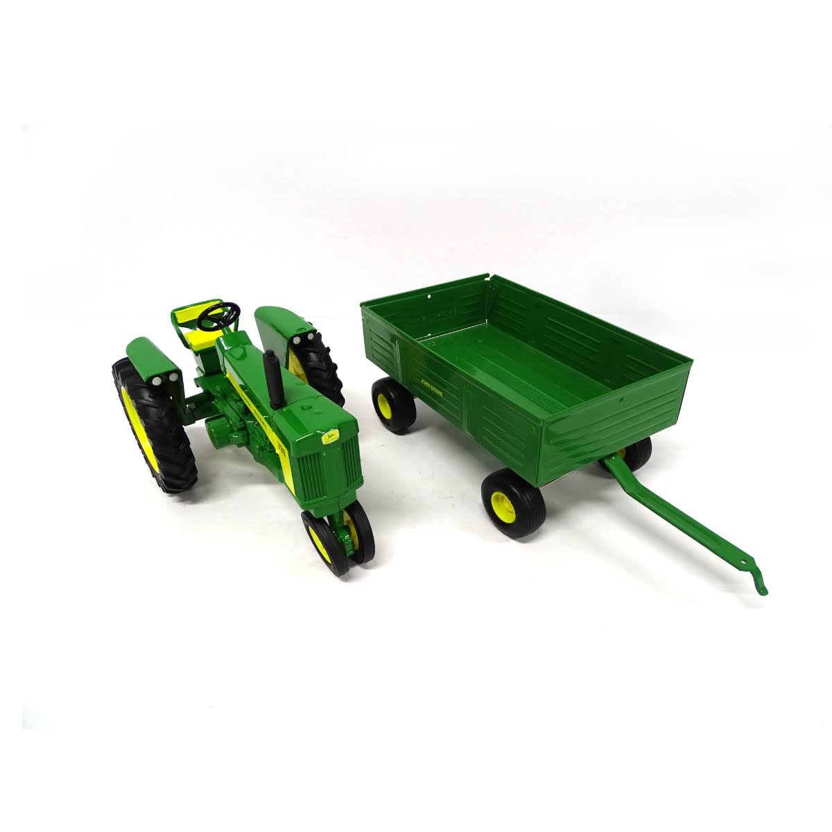 John Deere 1:16 730 Tractor with Barge Wagon