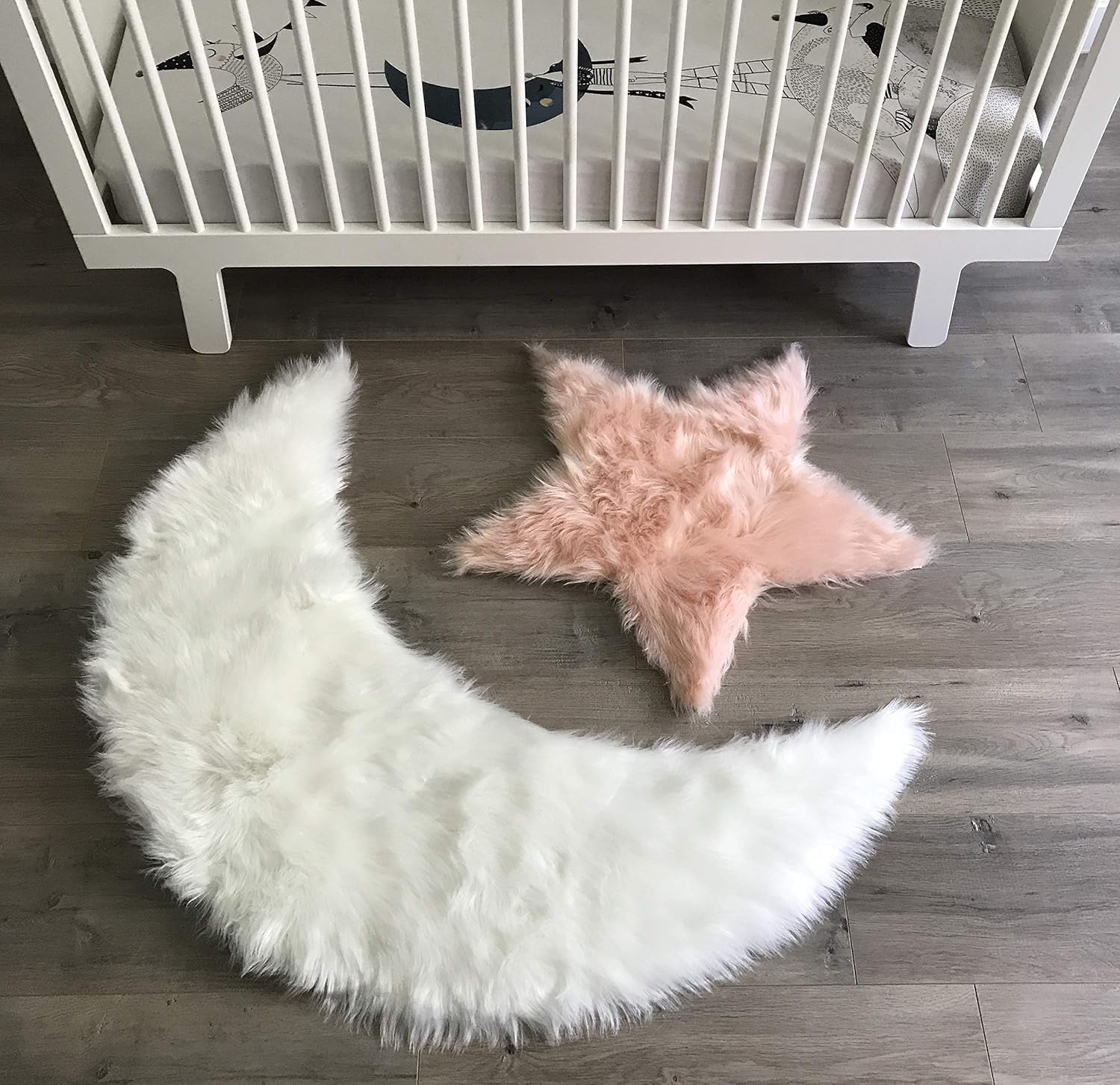 kroma Carpets Machine Washable Faux Sheepskin White Moon Rug - Soft and Silky - Perfect for Baby's Room, Nursery, playroom - Fake Fur Area Rug (Moon White)