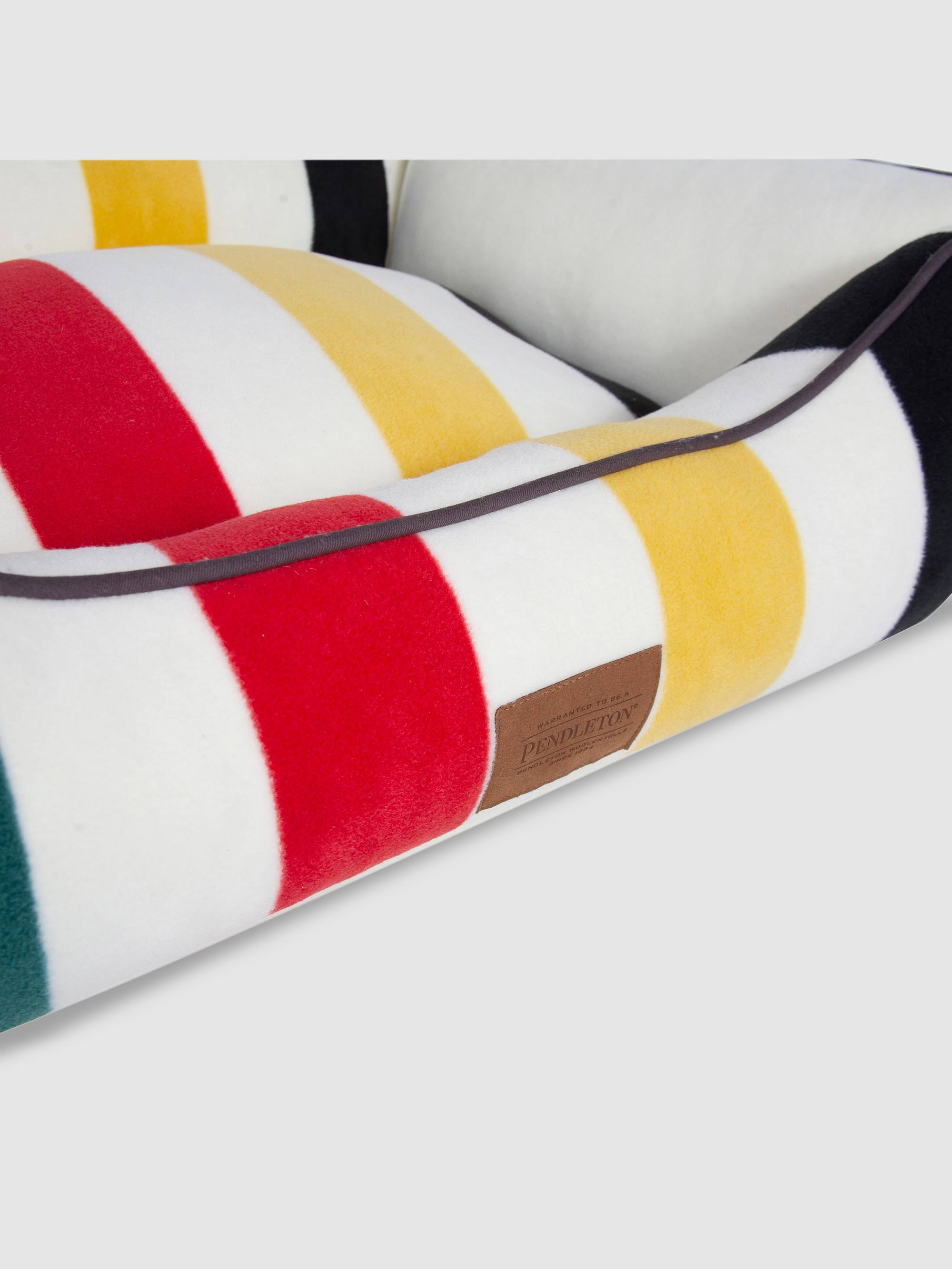 Pendleton Glacier National Park Kuddler, Large