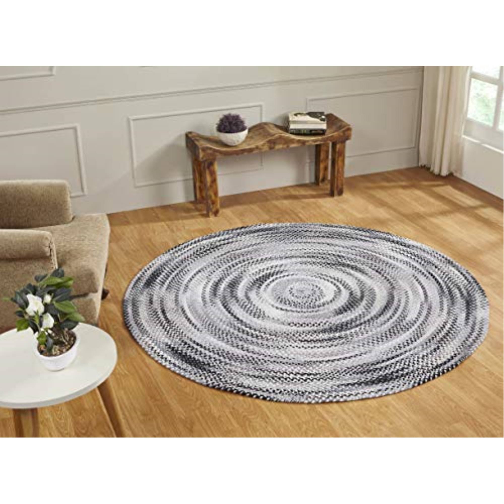 Better Trends Ombre Chenille Collection 72x22 Round in Black