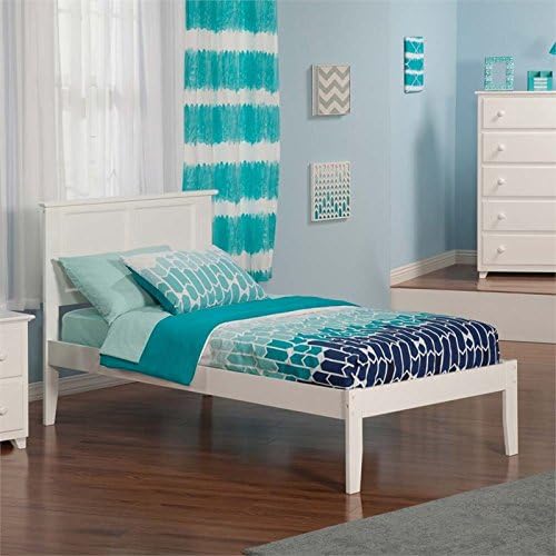 Leo & Lacey Twin Panel Platform Bed in White