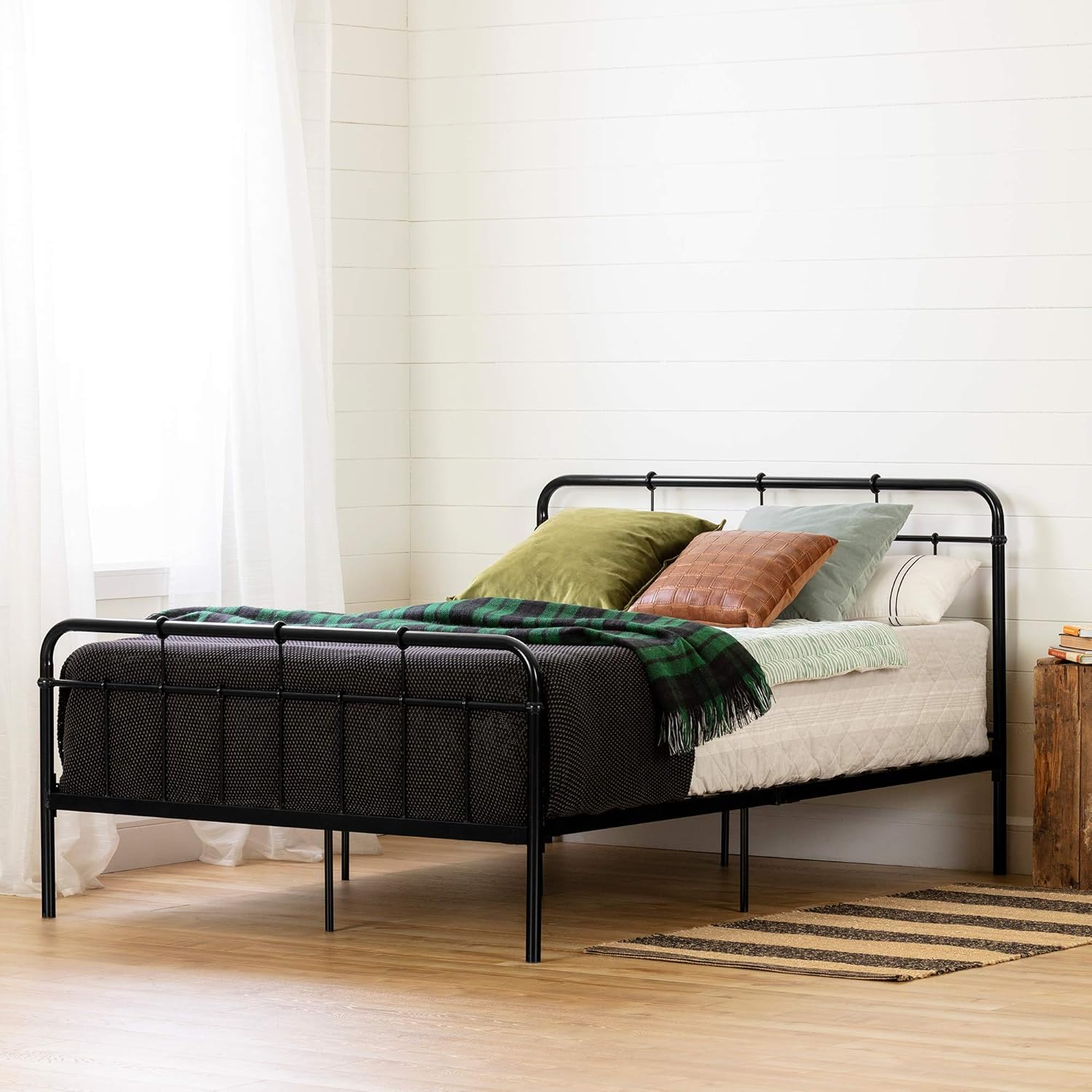 South Shore Hankel Metal Platform Bed with Headboard and Footboard-Full-Black