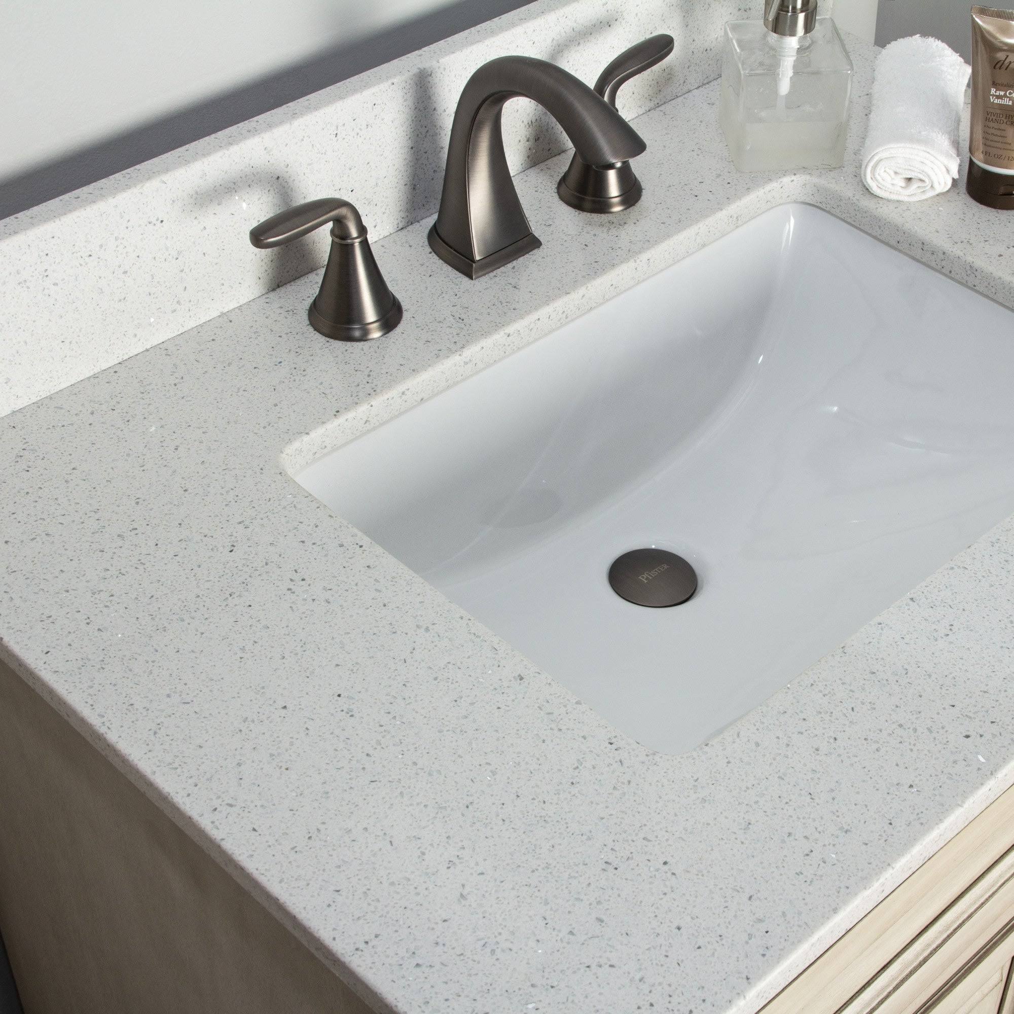 Foremost STE25228R 25x22 Stone Powder Vanity Top with Backsplash - Silver Crystal White