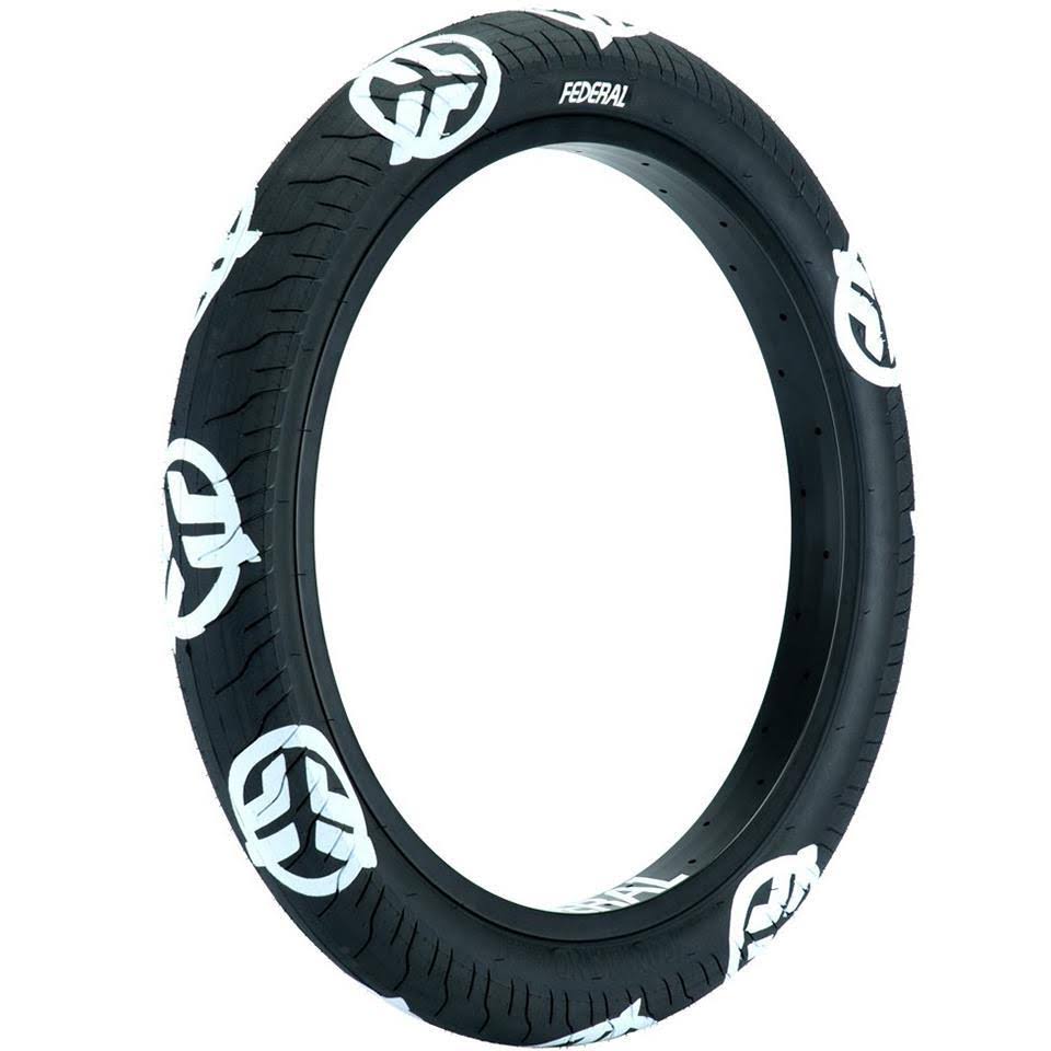 Federal Command LP Tire - Grey with Black Logos and Sidewalls - 2.4x22