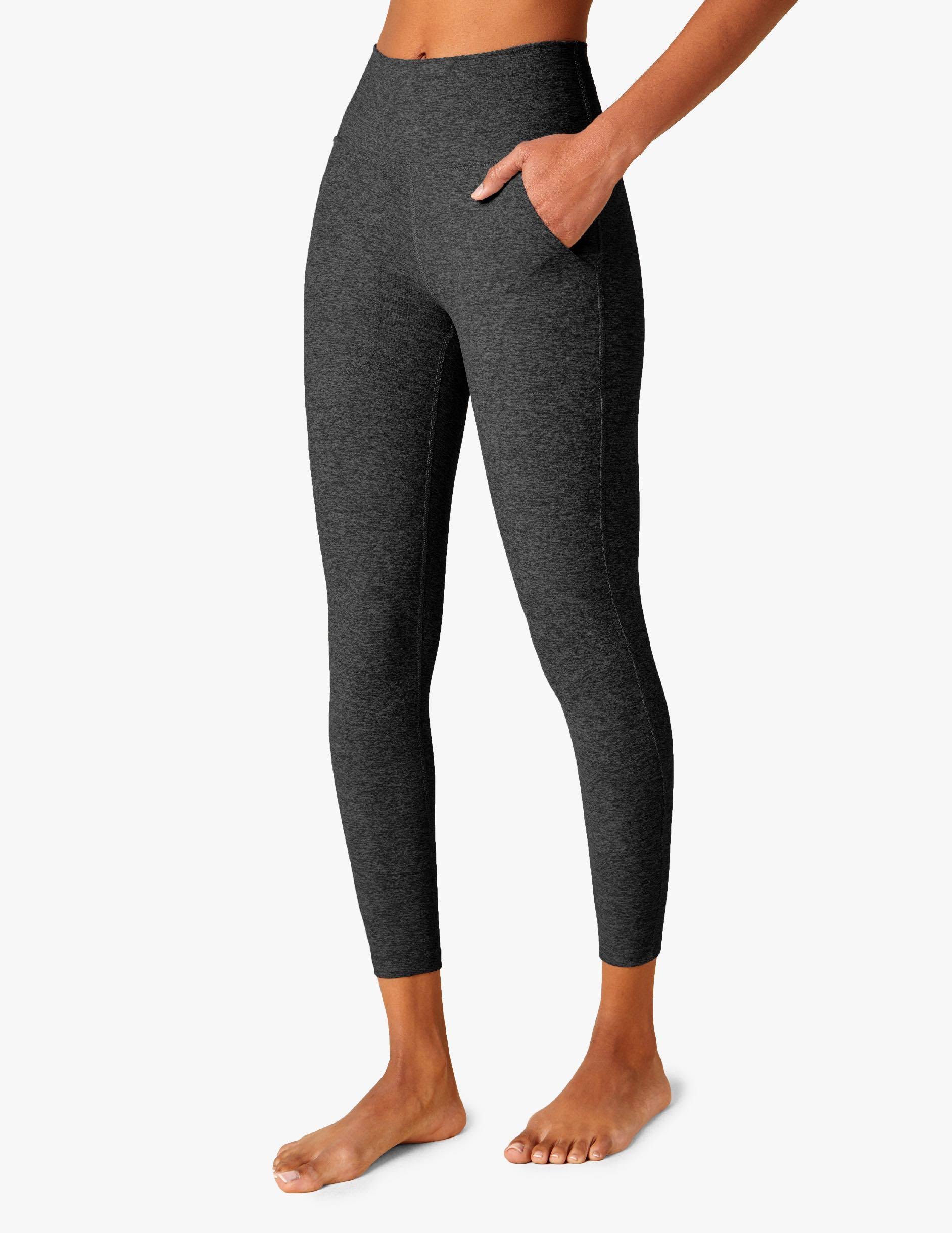 Patch Pocket High Waisted Midi Legging | Beyond Yoga Black-Charcoal / M