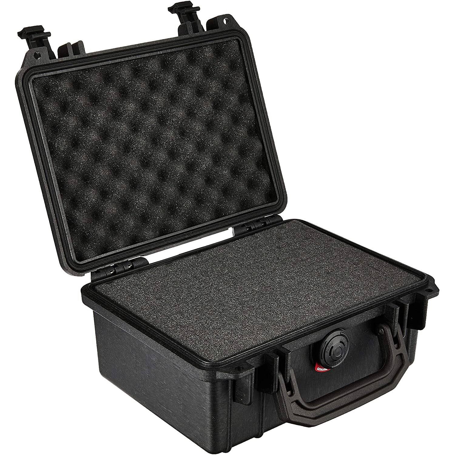 Pelican 1150 Camera Case with Foam (Black)
