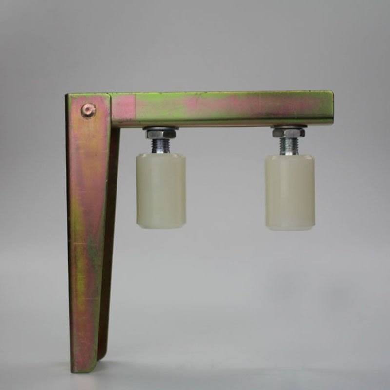 Rongrolling 6L-1 Sliding Gate Upper Guide Nylon Roller w/ Bracket M16