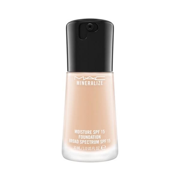 Mac Nw15 Mineralize Moisture SPF 15 Foundation