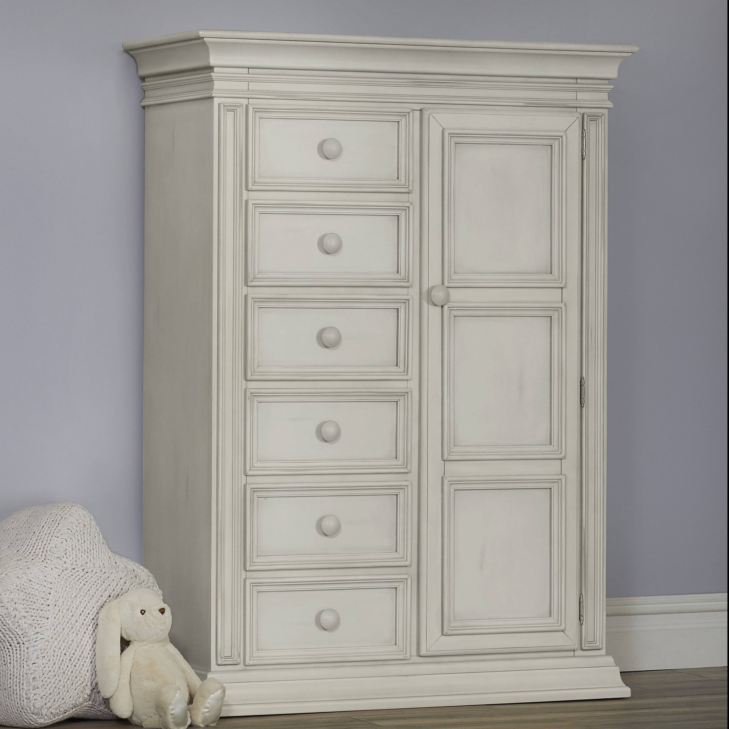 Baby Cache Vienna Chifferobe - Antique White