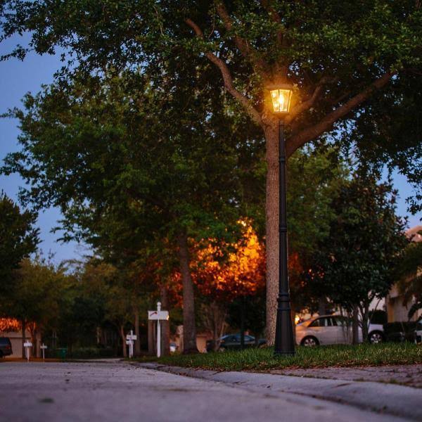 Gama Sonic Victorian GS-Solar Lamp Post, Black