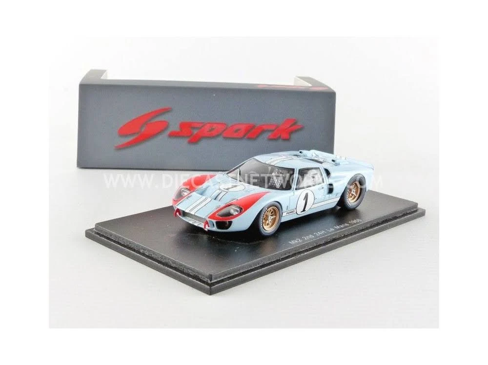 Ford MK II #1 Ken Miles - Denny Hulme 2nd Place 24 Hours of Le Mans (1966) 1/43 Model Car by Spark