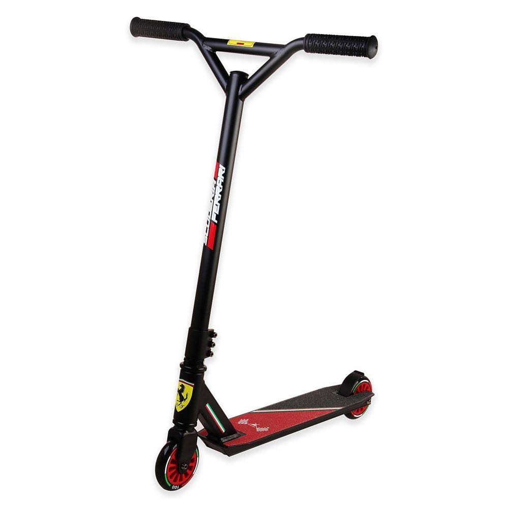 Ferrari FXA12BLK Stunt Scooter, Black