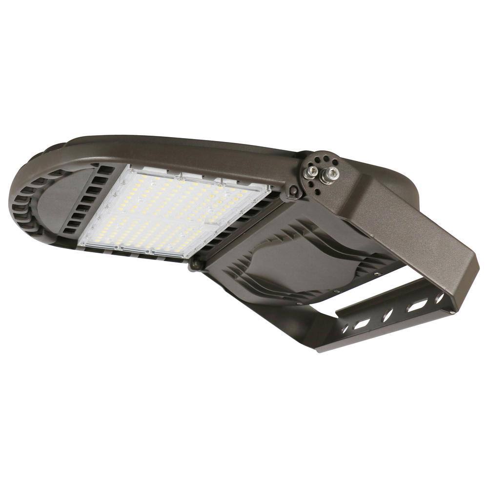 Sylvania LED 80-Watt Area Field Light with Bronze Finish, Dimmable, 5000K Daylight, 1-Pack