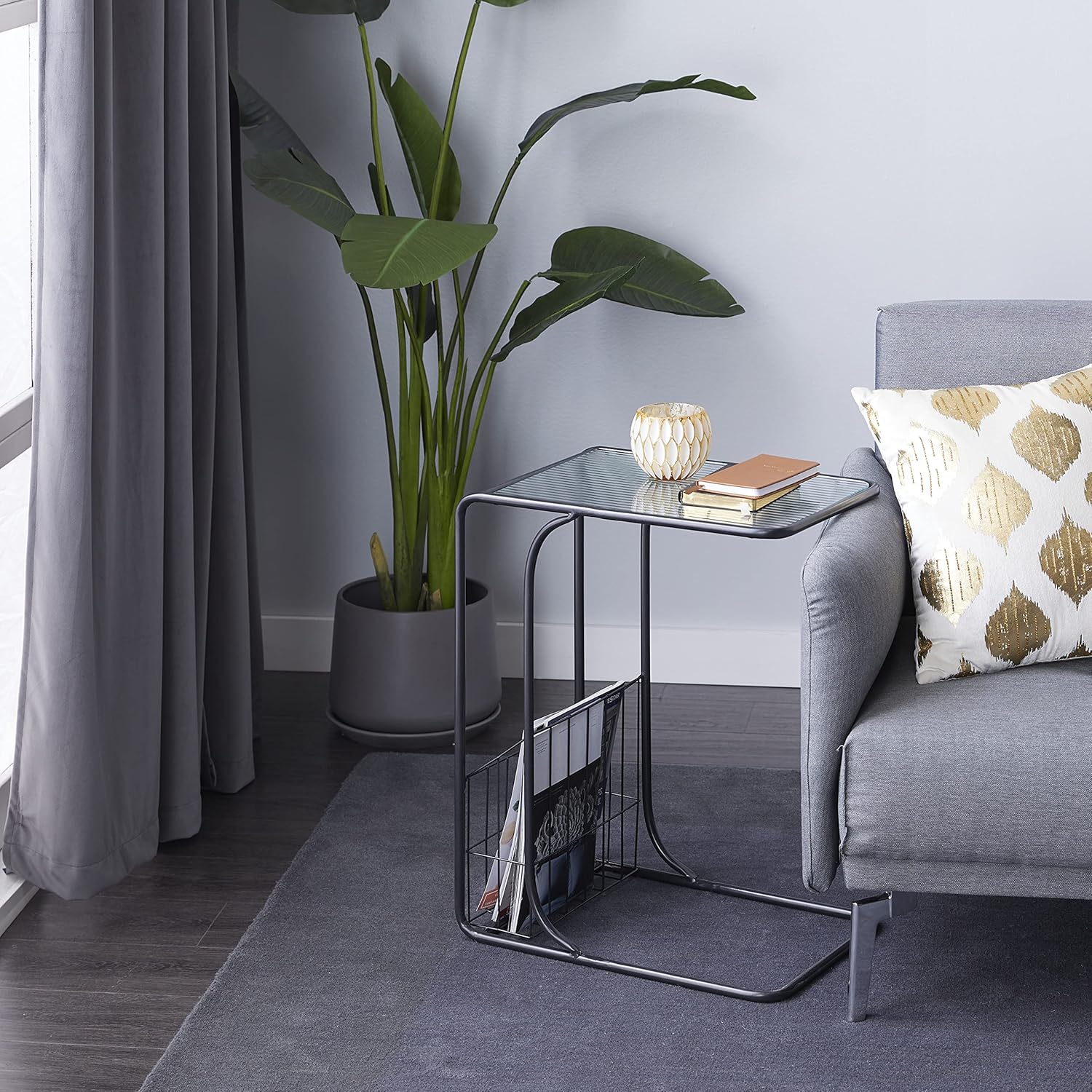 Deco 79 Accent Table, 19