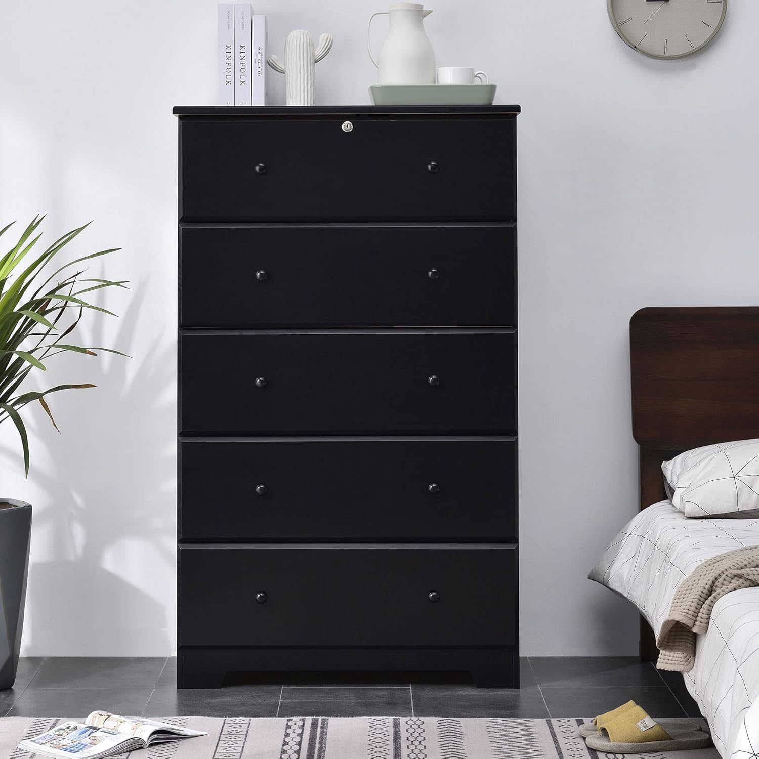 Better Home Products Merida Solid Pine Wood 5 Drawer Chest Dresser (Black)