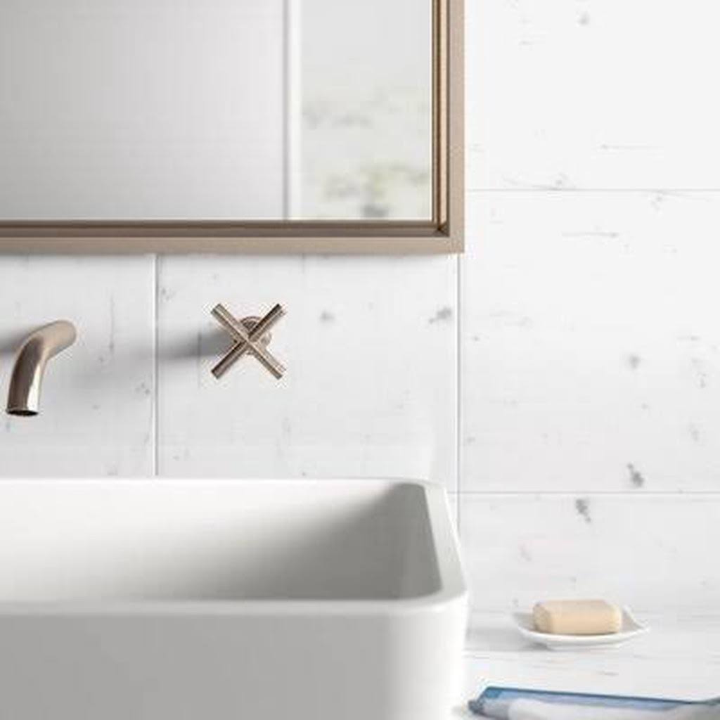 MSI 12x22 x 12x22 Marble Field Tile in Calacatta Gold