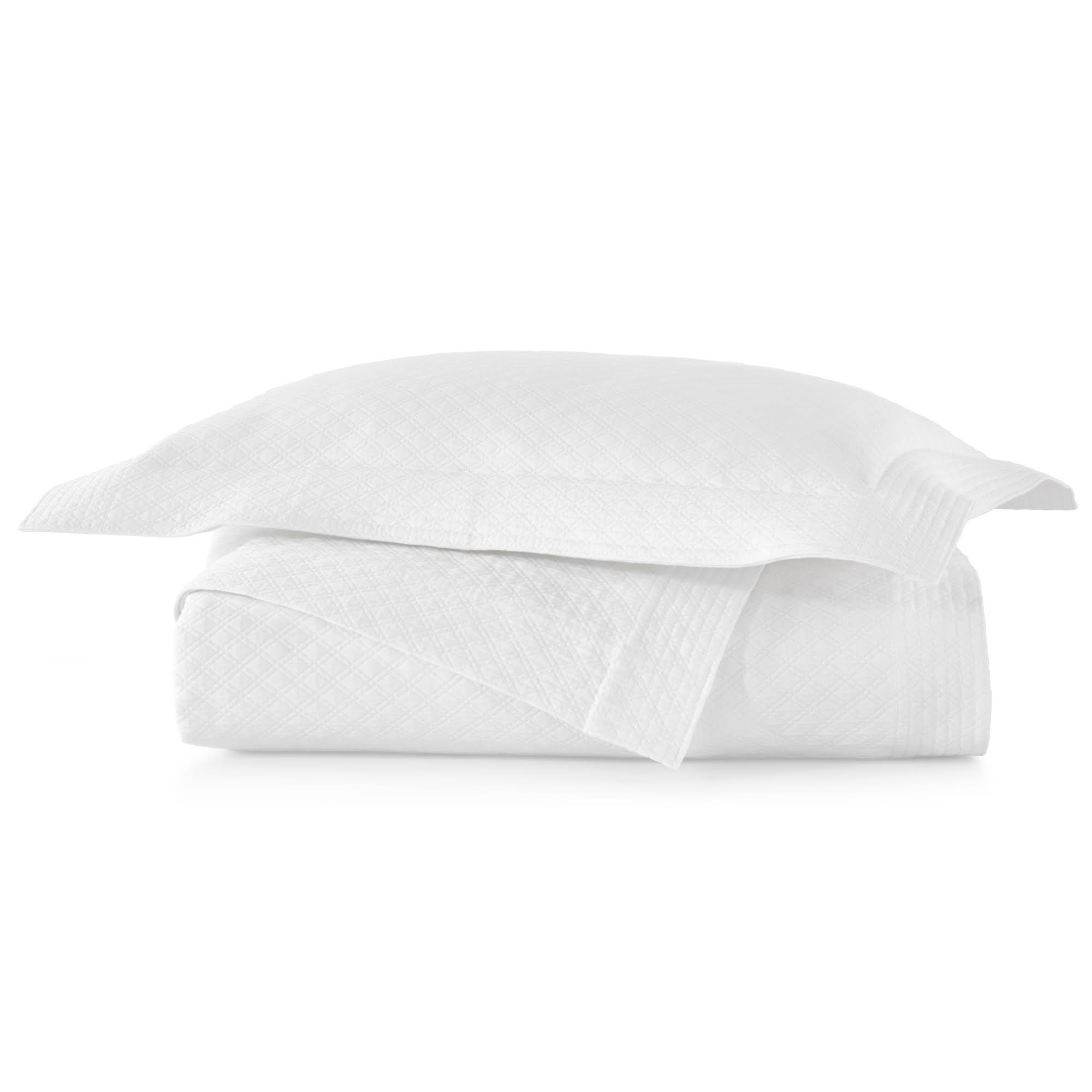 Peacock Alley Alyssa Coverlet, Queen, White