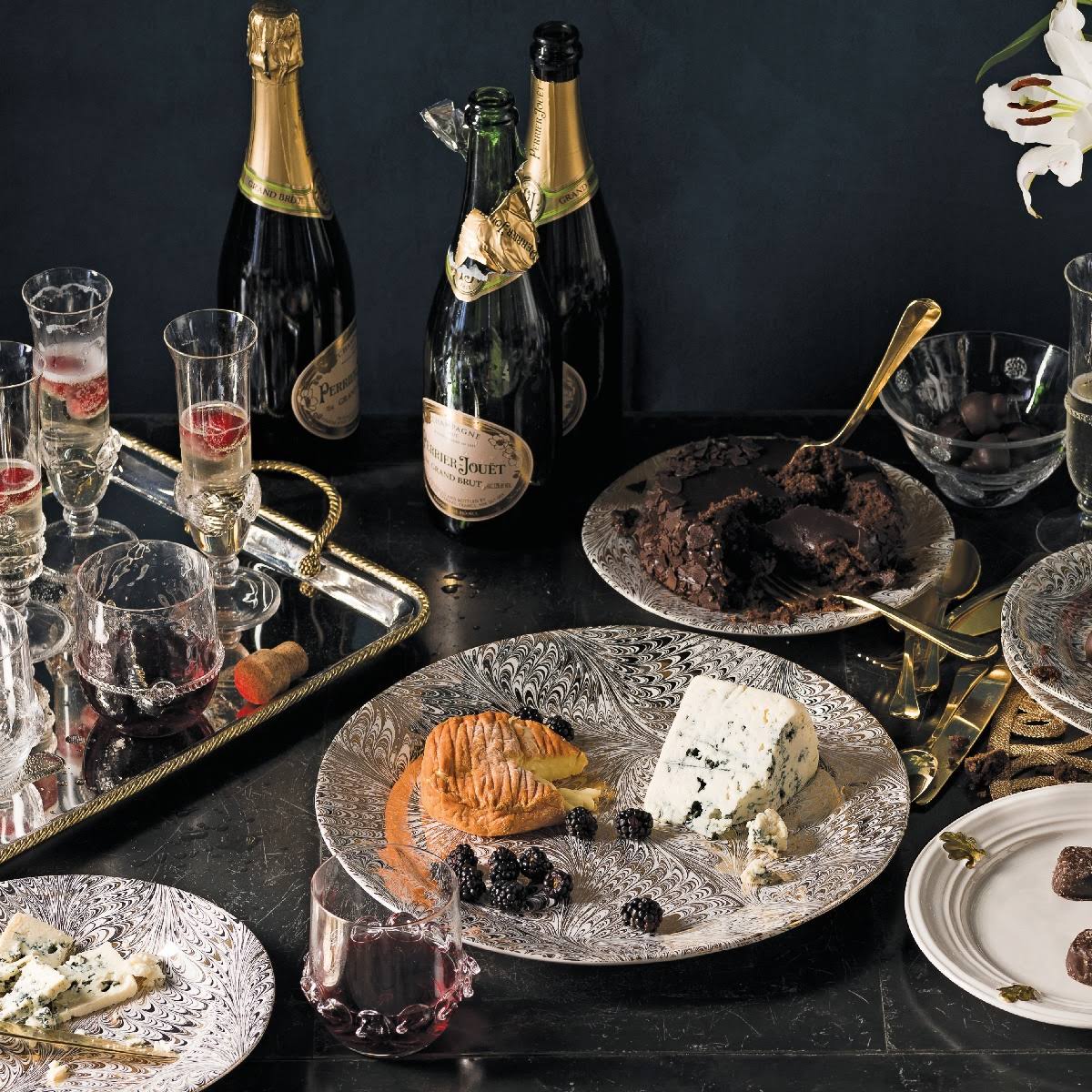 Juliska Acanthus Dessert/Salad Plate - Gold