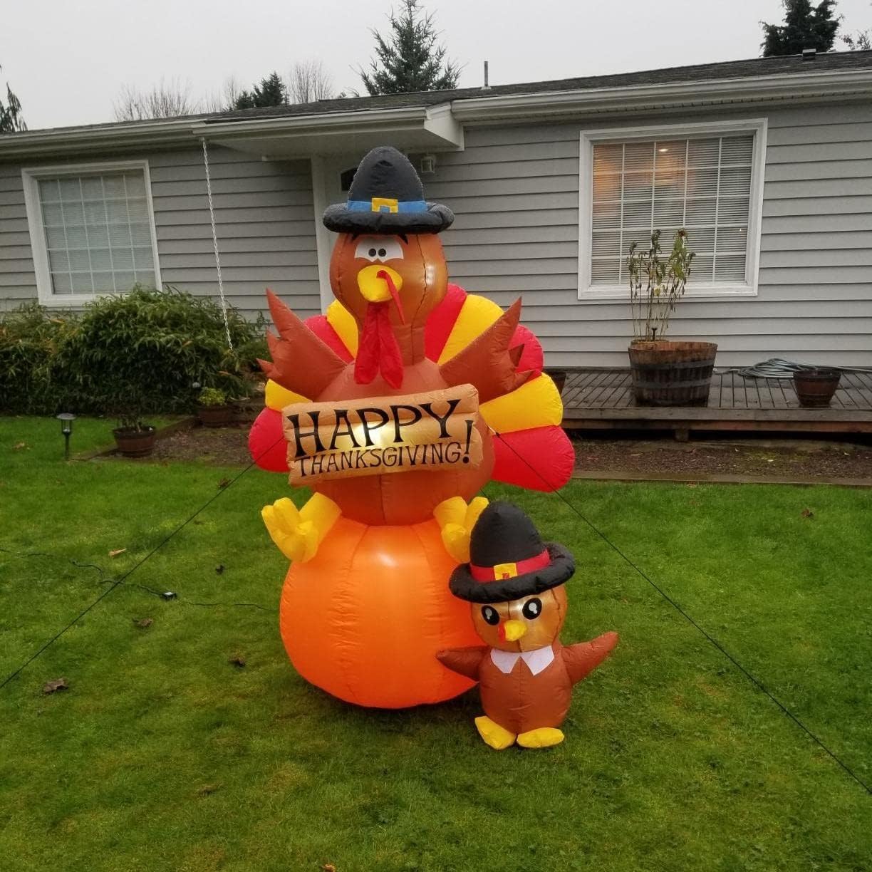 GOOSH 6 FT Height Thanksgiving Inflatables Turkey on Pumpkin & Little Turkey, Blow Up Yard Decoration Clearance with LED Lights Built-in for Holiday/Party/Yard/Garden Pack of 2