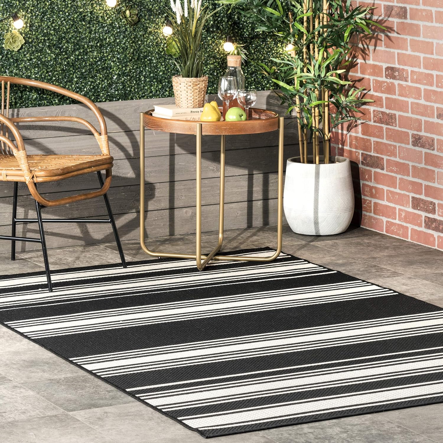 nuLOOM Montana Striped indoor/Outdoor Area Rug, 5' x 8', Black