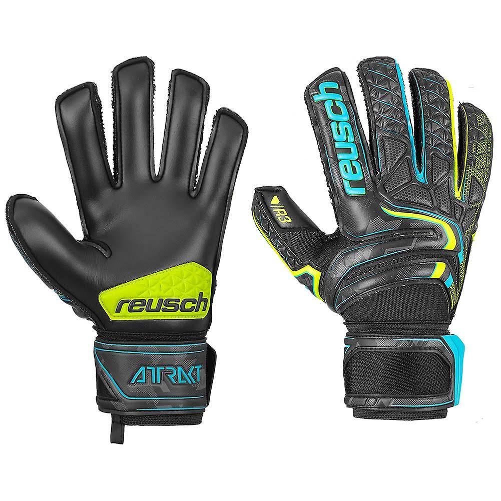 Reusch Attrakt R3 Goalkeeper Gloves Black 8