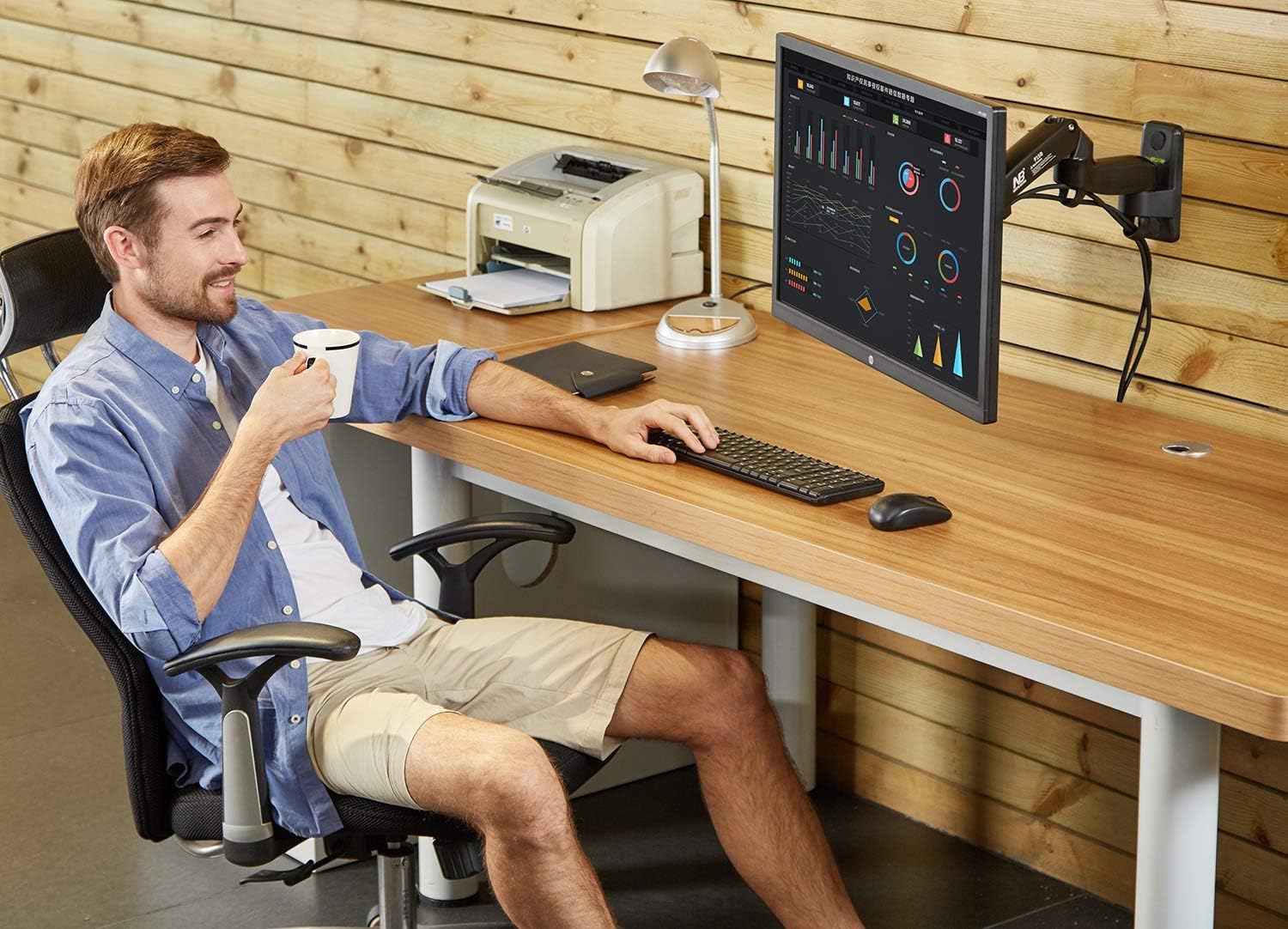 NB North Bayou TV Monitor Wall Mount Bracket Full Motion Articulating Swivel for 17-35