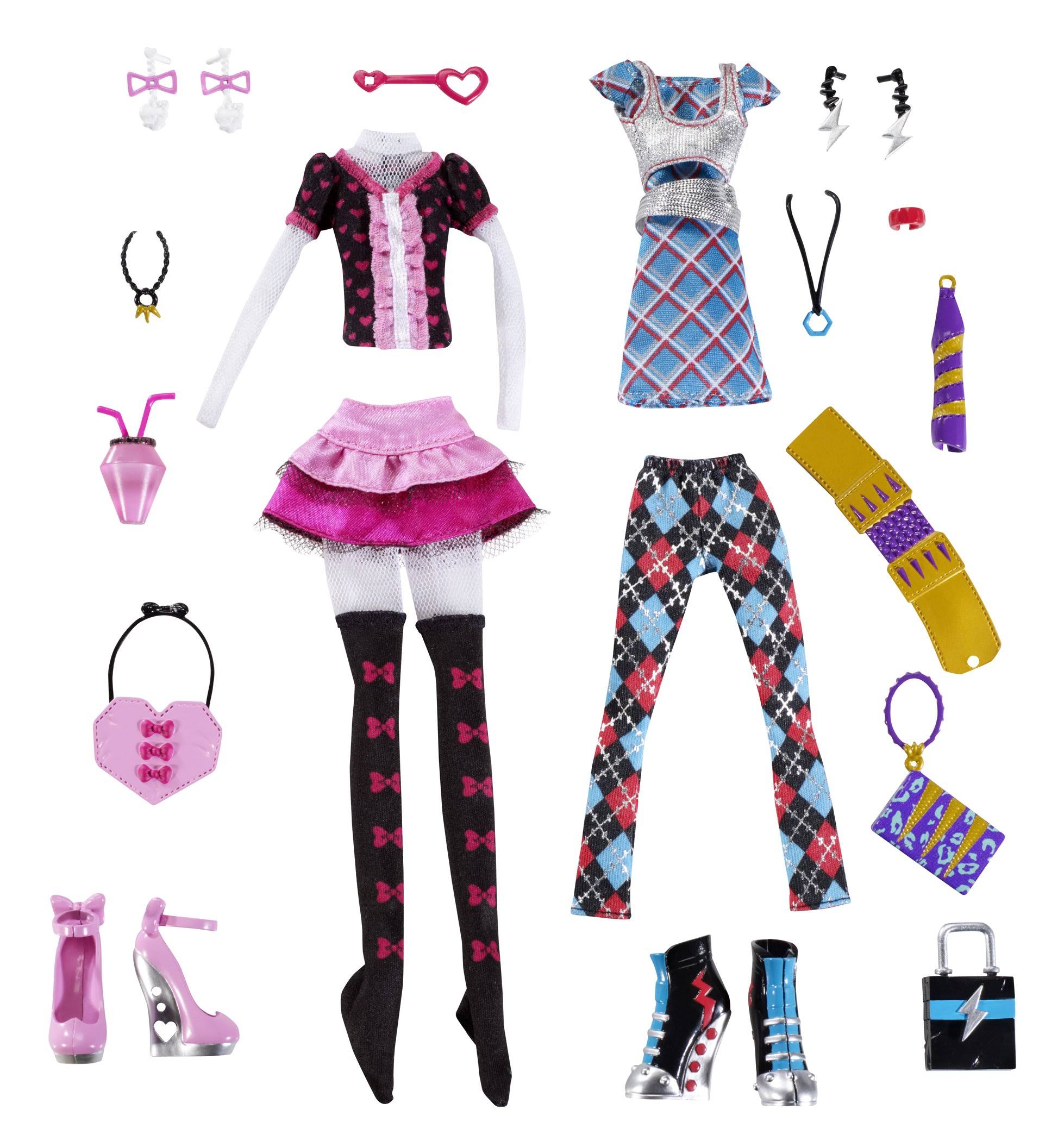 Monster High Fashions Set, Day at the Maul, Frankie Stein u0026 Draculaura