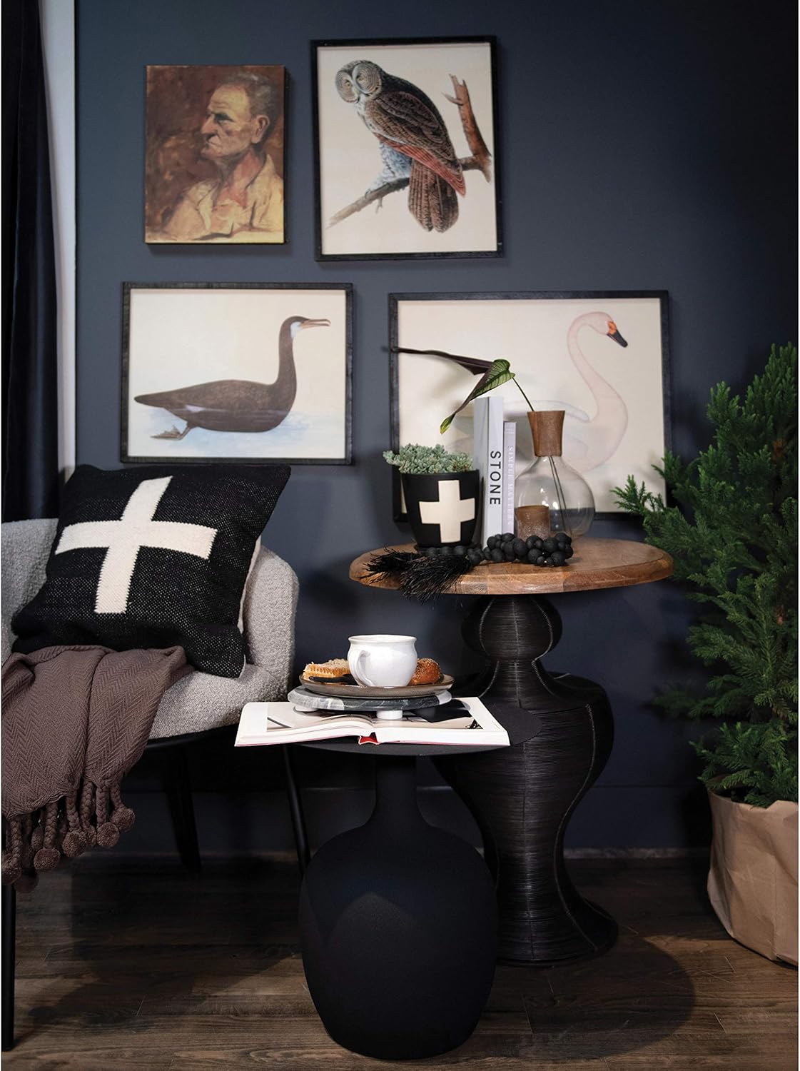 Creative Co-Op Formed Metal Wire & Mango Wood, Natural & Black Table