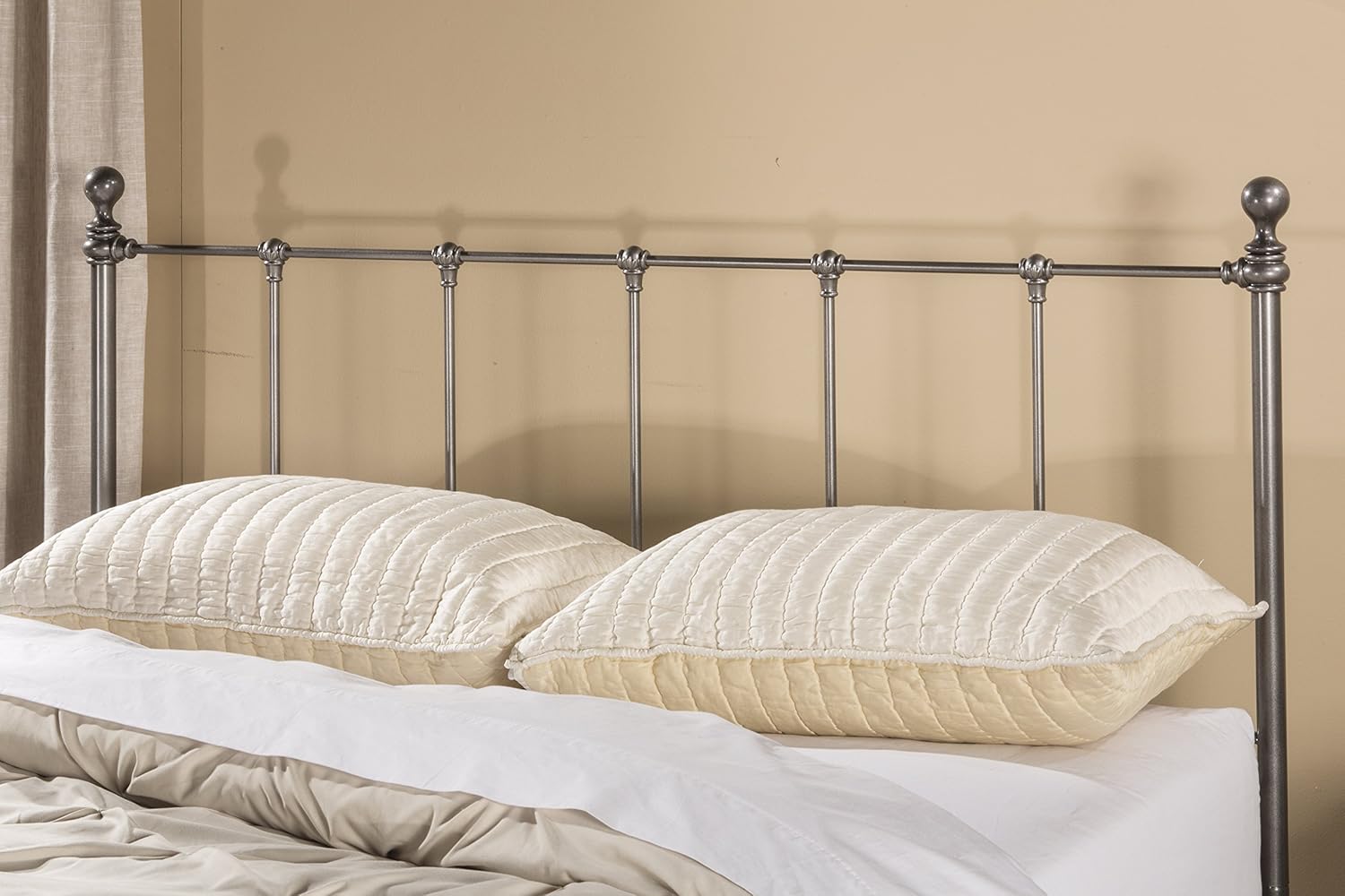 Hillsdale Furniture Queen Bed, Black Steel