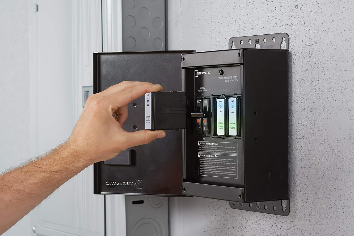 Intermatic Smart Guard IG2240-IMSK Whole Home Surge Protector,Black