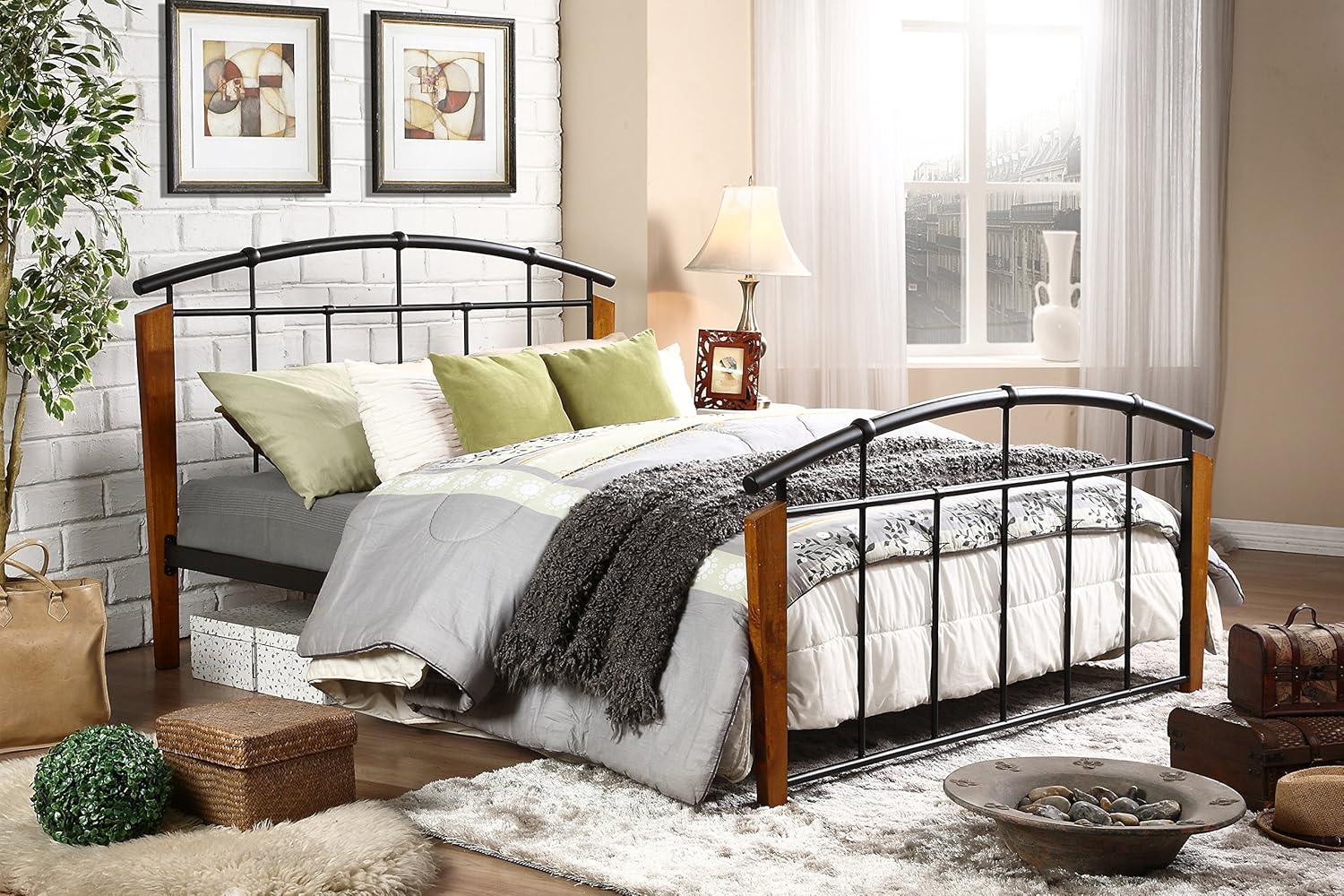 Baxton Studio Optimus Modern & Contemporary Antique Bronze Metal & Walnut Wood Platform Bed, Queen, Dark (Model: TS1092-Black-Queen)