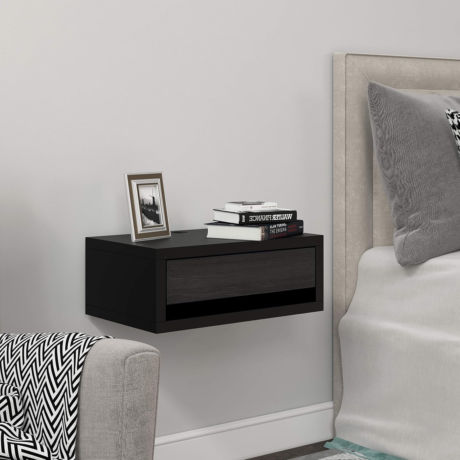 Martin Furniture IMMA55B nightstand, Black