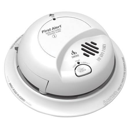 BRK Sc-9120b Hardwired Smoke and Carbon Monoxide Alarm with Battery Backup, Plastic by First Alert