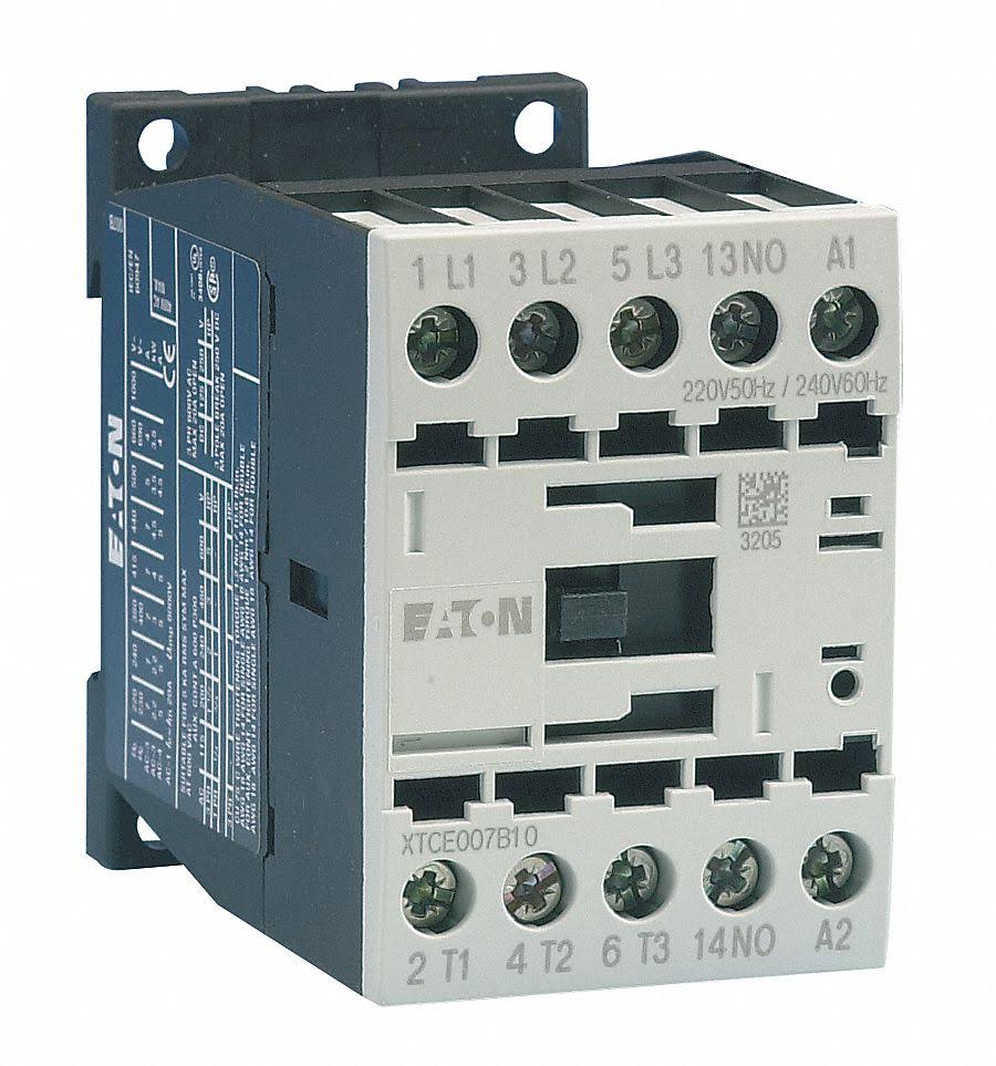 Eaton XTCE009B01A 120VAC Non-Reversing IEC Magnetic Contactor 3P 9A