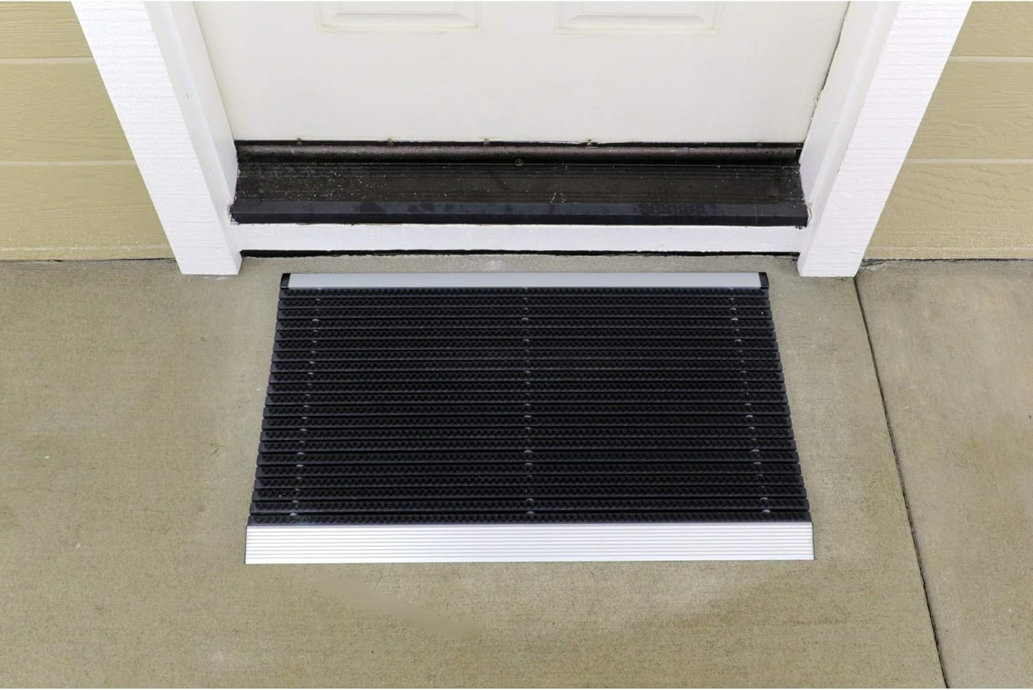 Mats World's Best Outdoor Mat, Black