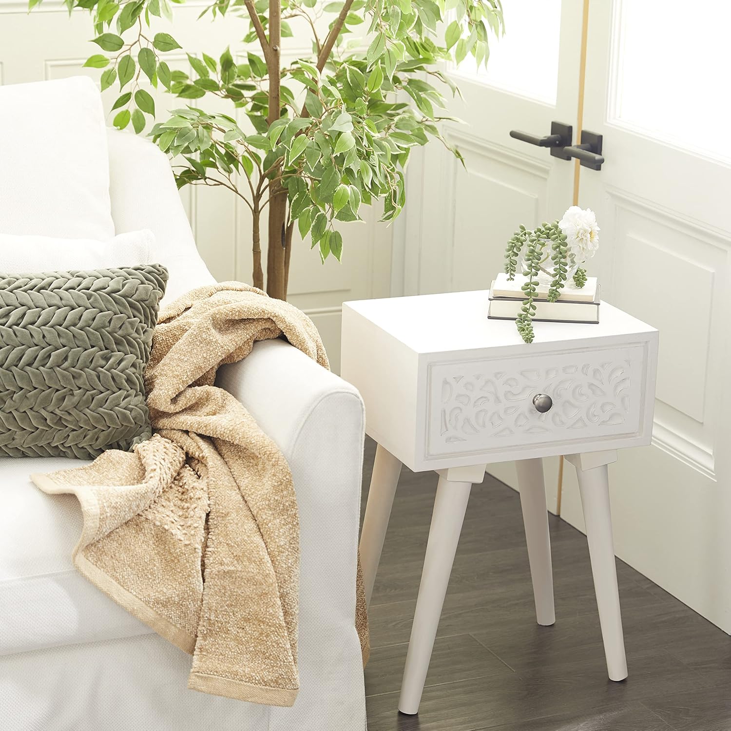 Deco 79 Accent Table, 16