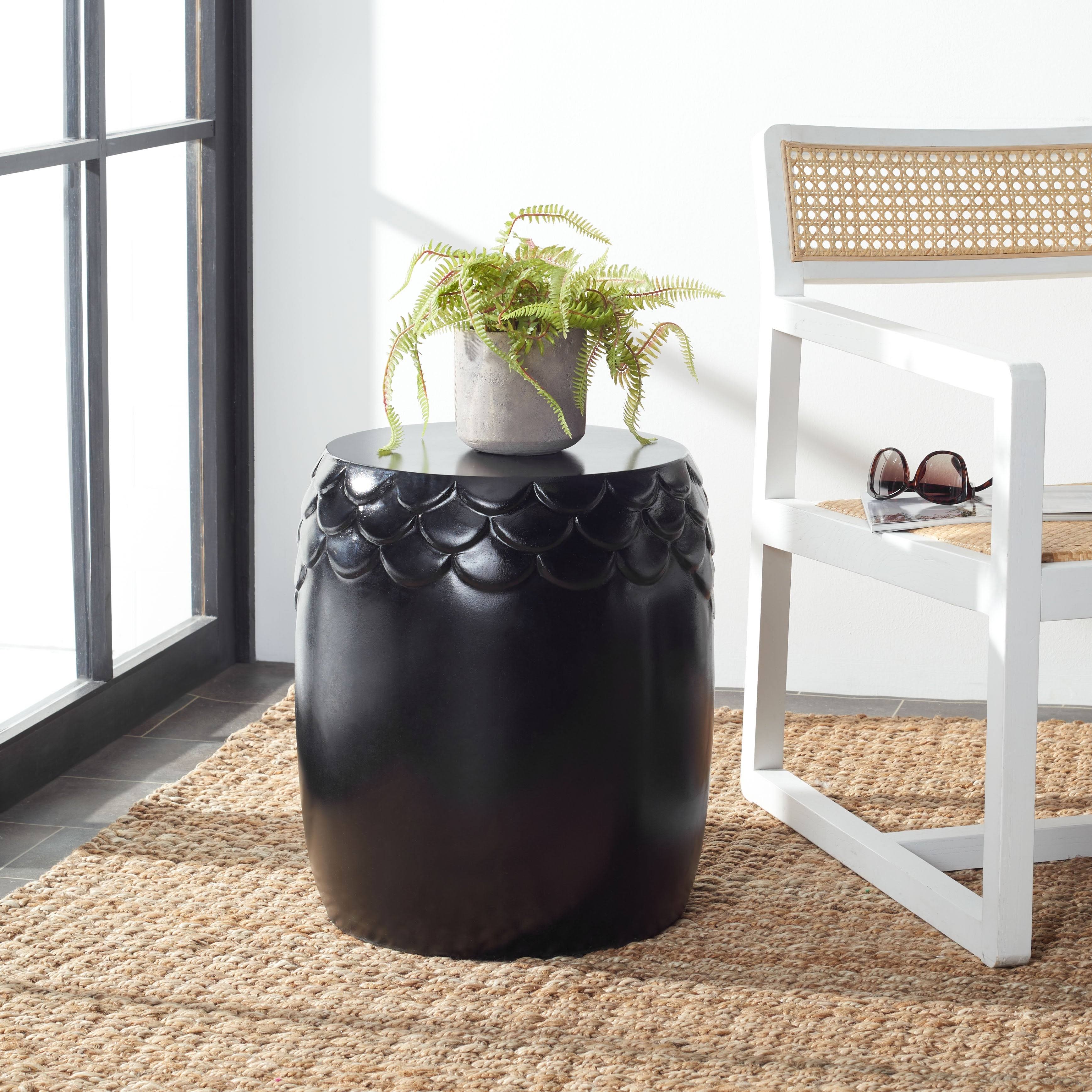 Safavieh Outdoor Julyvia Concrete Stool - Black