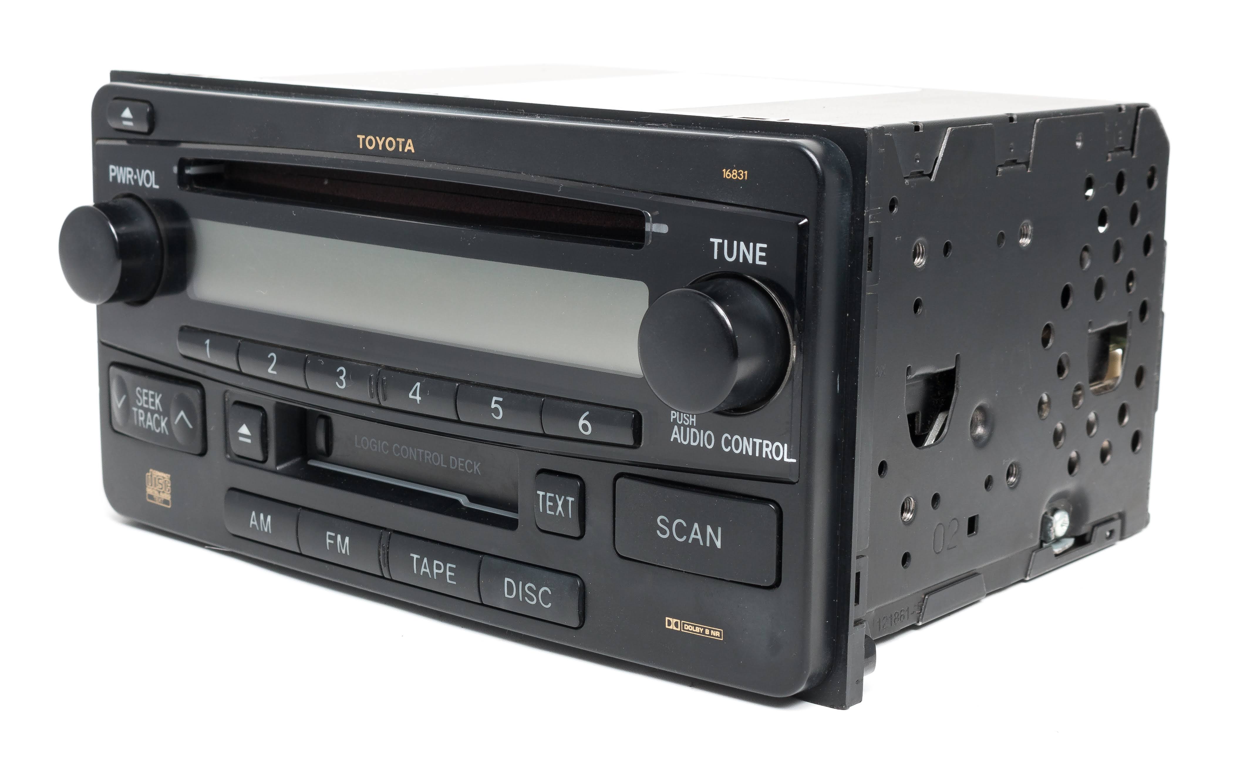 2003-05 Toyota 4Runner RAV4 OEM Am FM CD Cassette Radio 86120-35220 Face 16831