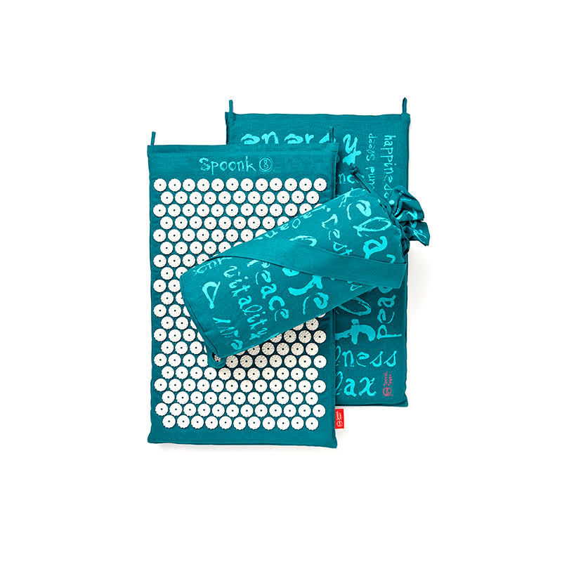 Spoonk Hemp Acupressure Massage Mat with Carrying Bag, Vivid Blue