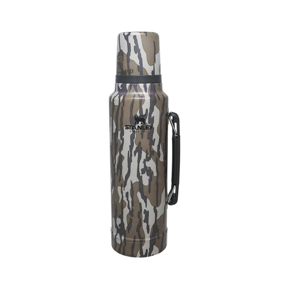 Stanley Classic 48 oz. Bottomland Brown Camo Stainless Steel Vacuum Insulated Thermos