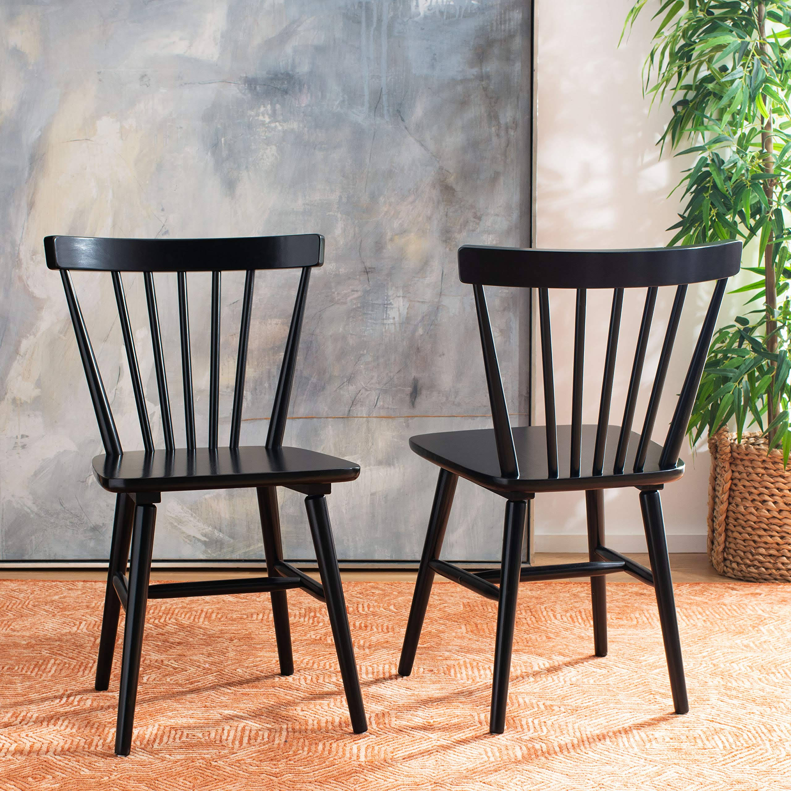 Safavieh Winona Black Spindle Back Dining Chair (Set of 2)